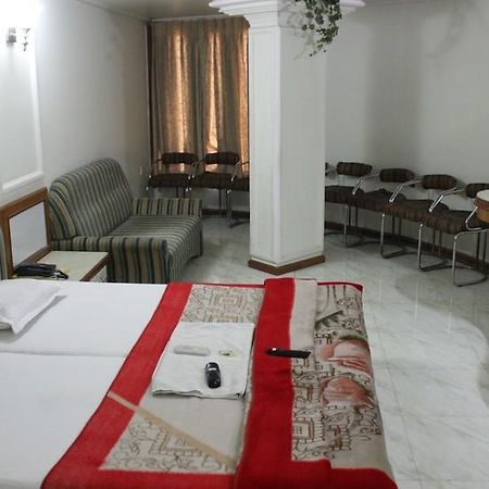 Hotel Unnati Ahmedabad Exterior photo