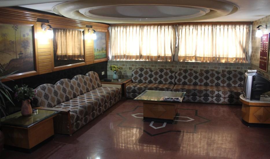 Hotel Unnati Ahmedabad Exterior photo